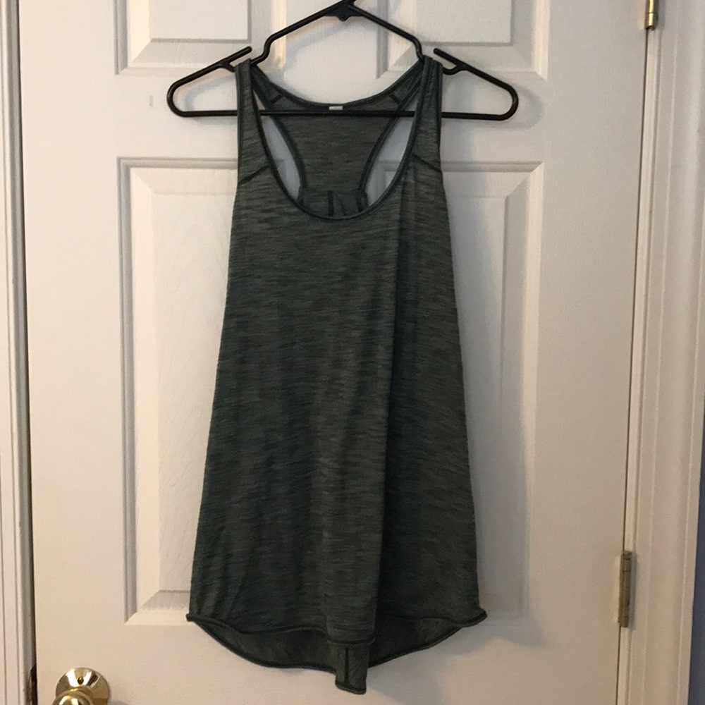 Lululemon tank top
